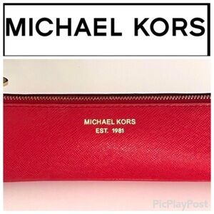 MICHAEL KORS Lipstick Red Pebble Leather Pencil/Cosmetic Case Gold Hardware EUC